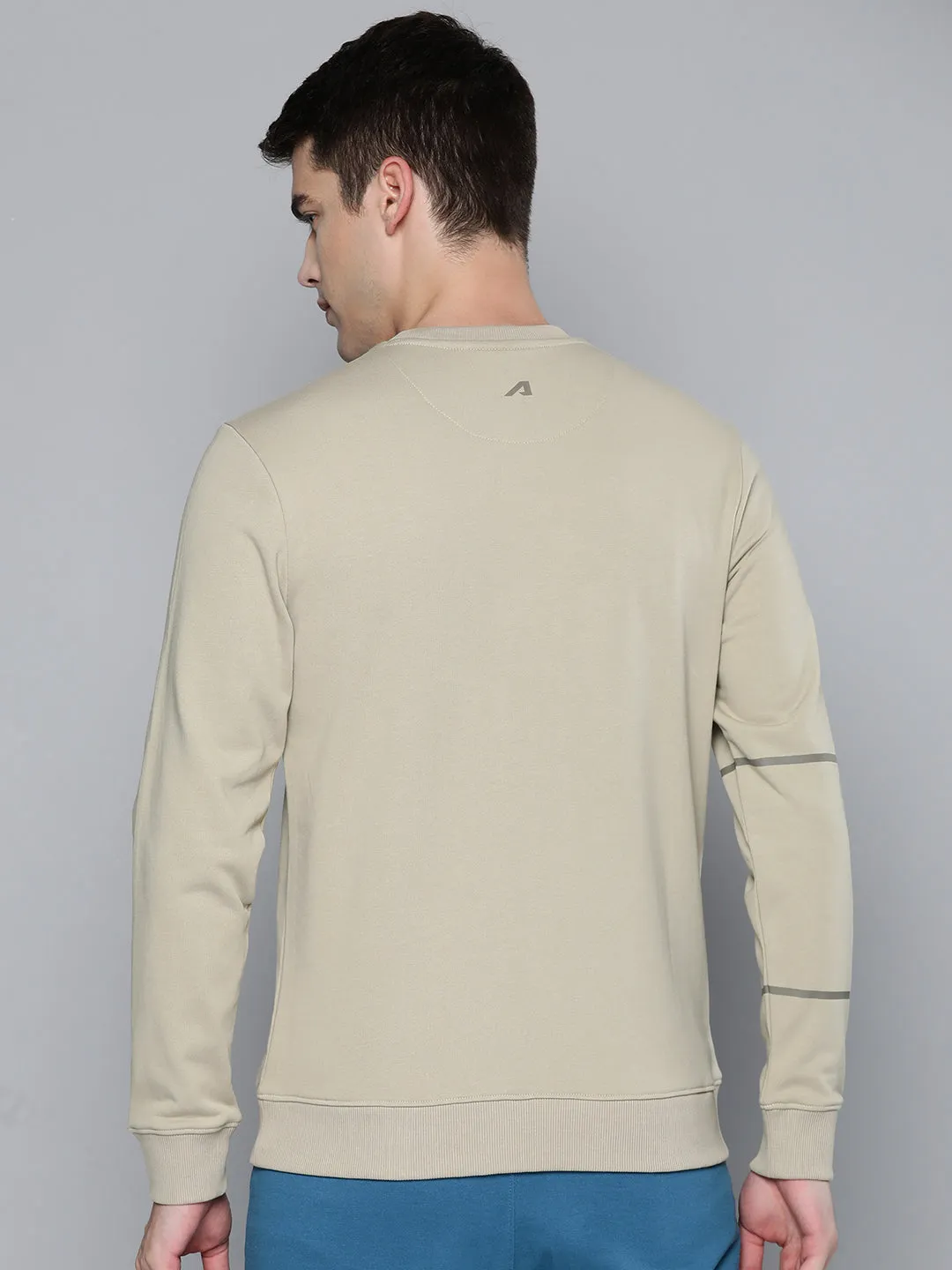 Alcis Men Cream-Coloured Printed Sweatshirt