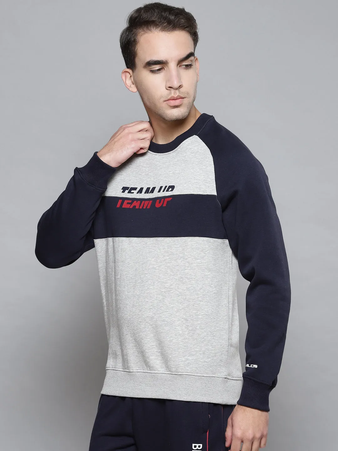 Alcis Men Grey Melange Navy Blue Colourblocked Round Neck Sweatshirt with Print Detail