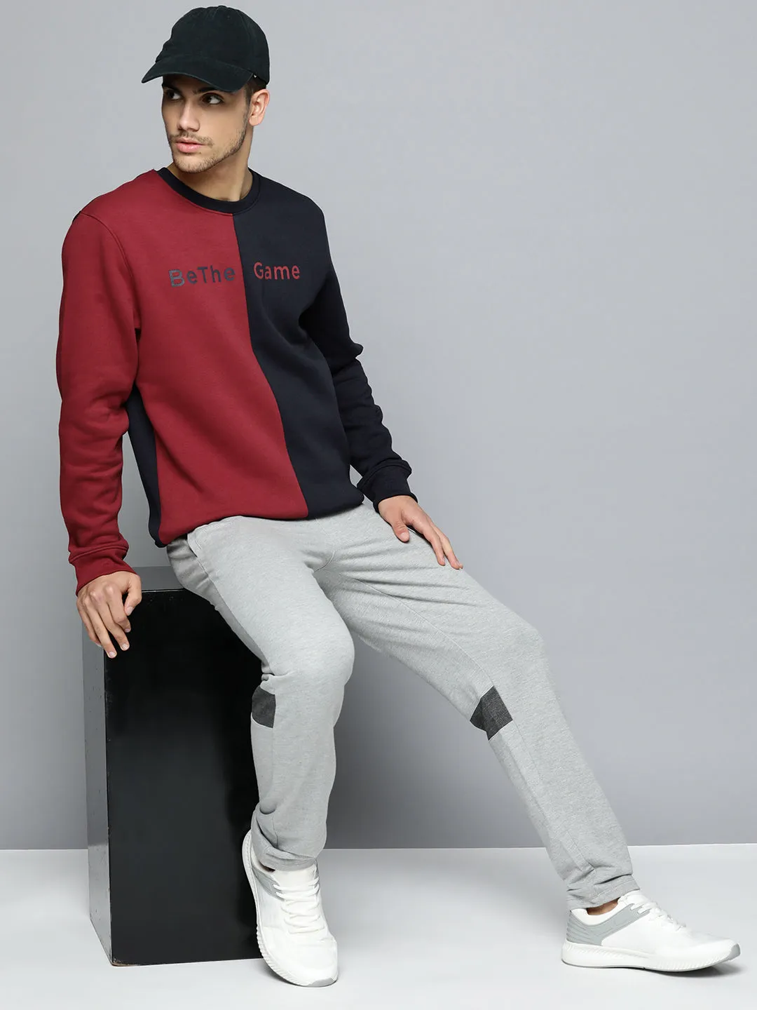 Alcis Men Typography Printed Colourblocked Sweatshirt